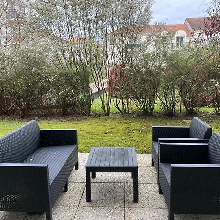 1 Bedroom With Garden, Train Station, Disneyland, Val D'Europe Bussy-Saint-Georges Eksteriør bilde